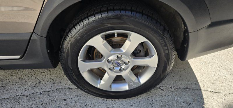 Used 2008 Volvo XC70 3.2 AWD/4WD image 11