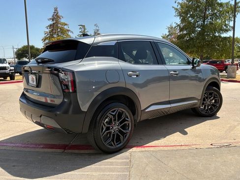 Used 2026 Nissan Kicks SR FWD image 6