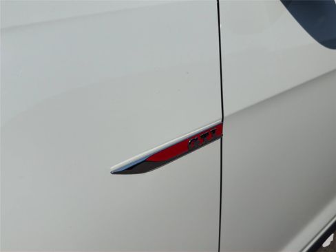 Used 2019 Volkswagen GTI Autobahn FWD image 33