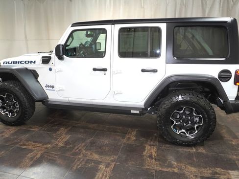 Used 2022 Jeep Wrangler Unlimited Rubicon 4xe w/ Dual Top Group AWD/4WD image 9