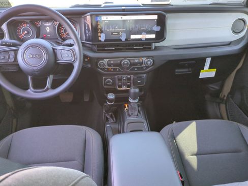 New 2026 Jeep Gladiator Sport image 20