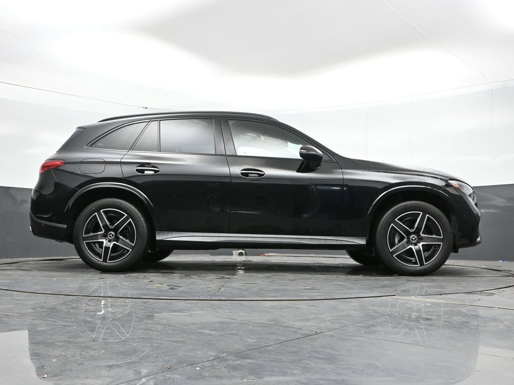 Used 2023 Mercedes-Benz GLC 300 image 39
