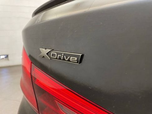 Used 2020 BMW M550i xDrive w/ Premium Package AWD/4WD image 10