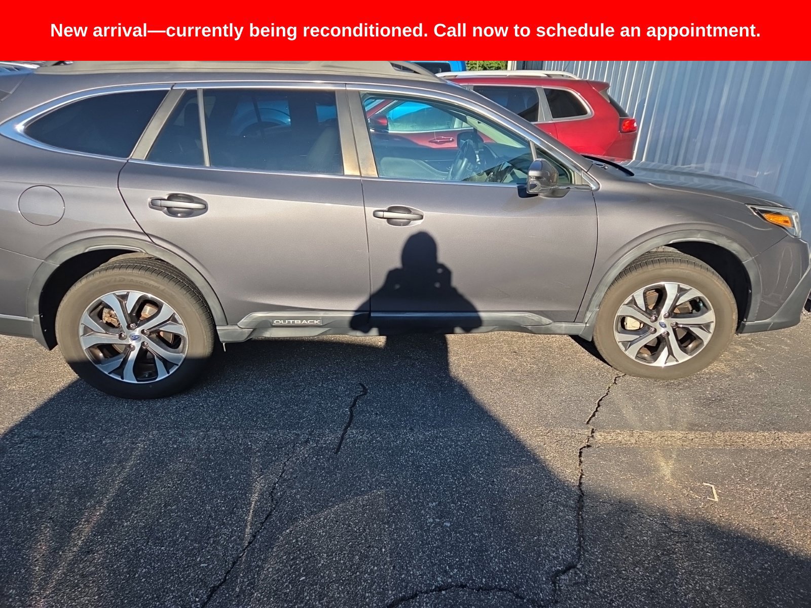 Used 2020 Subaru Outback Limited w/ Popular Package #2 AWD/4WD image 3
