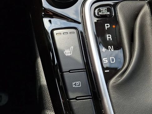 Certified 2024 Kia Seltos S AWD/4WD image 24