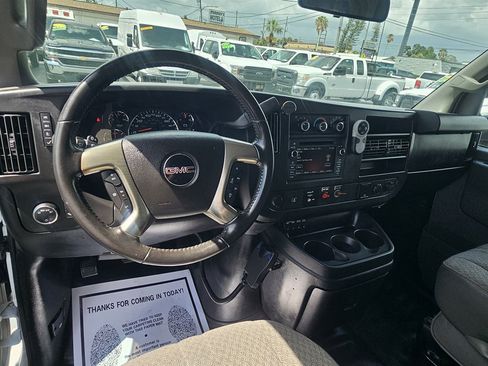 Used 2018 GMC Savana 3500 w/ Power Convenience Package RWD image 11
