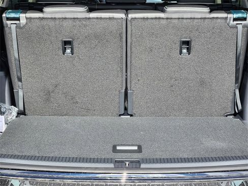 New 2026 Volkswagen Atlas SEL Premium R-Line image 31