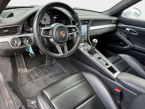 Used 2017 Porsche 911 Carrera 4S image 37