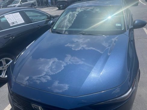 Used 2023 Honda Accord EX image 2