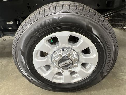 Used 2024 Ford F250 XLT image 18