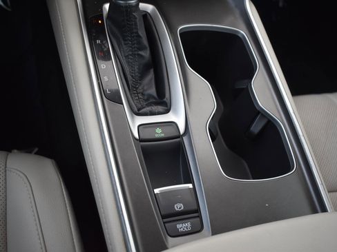 Used 2019 Honda Accord EX-L image 11