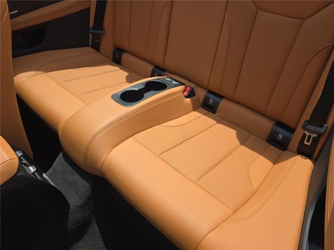 Used 2026 BMW 430i Convertible RWD image 8