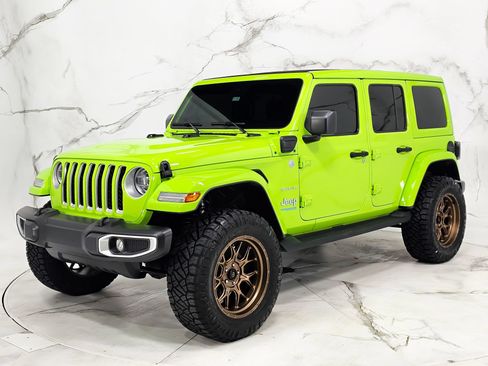 Used 2021 Jeep Wrangler Unlimited Sahara w/ Cold Weather Group AWD/4WD image 7