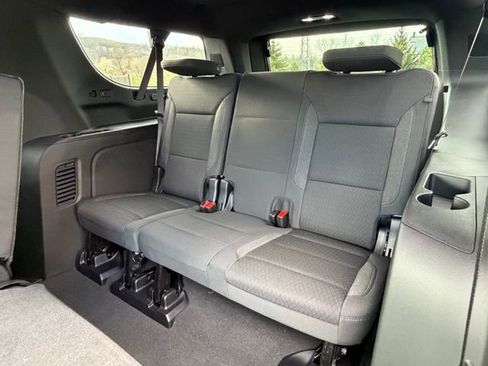 New 2026 Chevrolet Suburban LS w/ Max Trailering Package AWD/4WD image 36