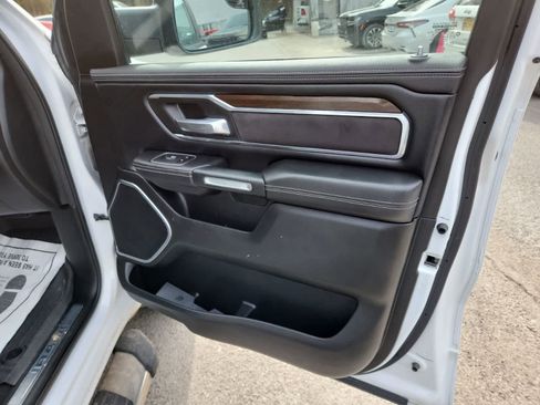 Certified 2022 RAM 1500 Laramie image 22