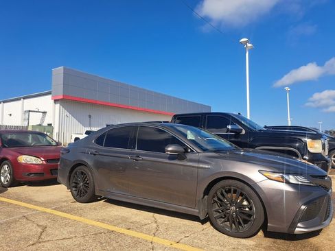 Used 2021 Toyota Camry XSE w/ Cold Weather Package image 2