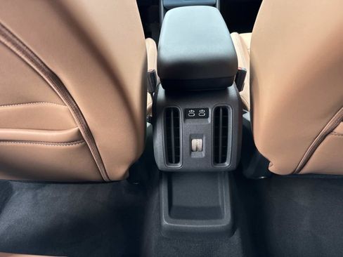 Certified 2025 MINI Cooper Countryman S w/ Comfort Package Max image 17