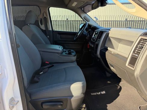 Used 2017 RAM 2500 Tradesman w/ Chrome Appearance Group image 19