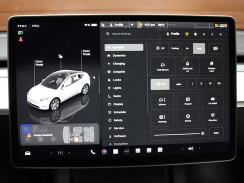 Used 2022 Tesla Model Y Long Range image 52