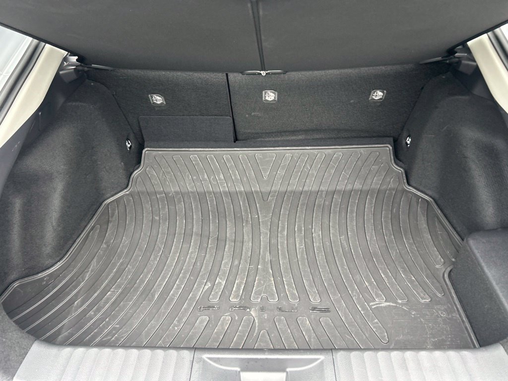 Certified 2024 Toyota Prius LE FWD image 26