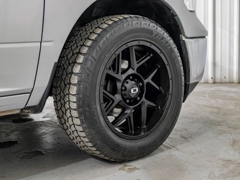 Used 2019 RAM 1500 Tradesman w/ Tradesman SXT Package RWD image 57