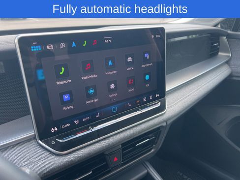 Used 2025 Volkswagen Tiguan S image 8