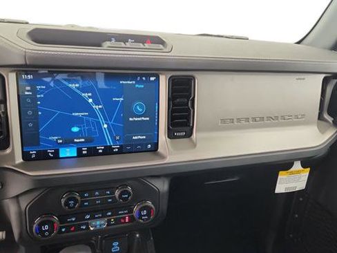 New 2025 Ford Bronco Outer Banks image 17