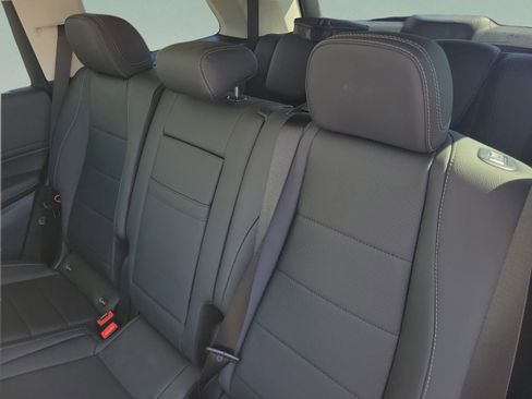 New 2026 Mercedes-Benz GLS 450 4MATIC image 9