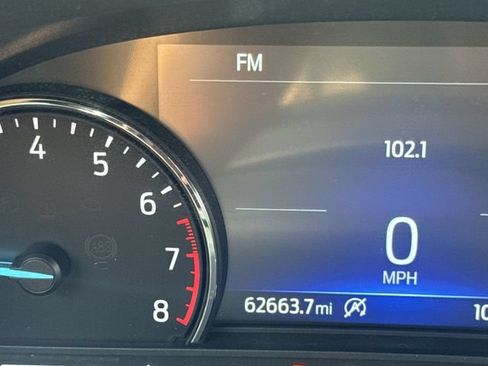 Used 2020 Ford Explorer XLT AWD/4WD image 14