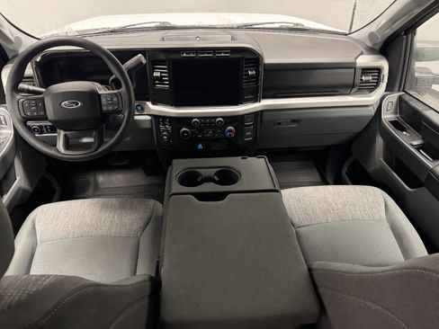 Used 2023 Ford F250 XLT w/ XLT Premium Package image 16