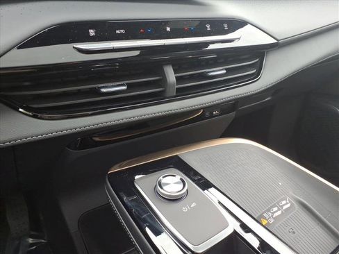 New 2026 Buick Enclave Avenir image 19