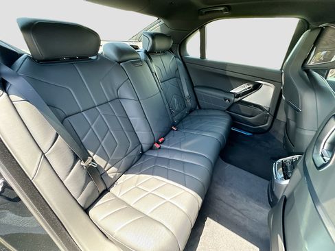 New 2026 BMW i7 eDrive50 w/ M Sport Package RWD image 21