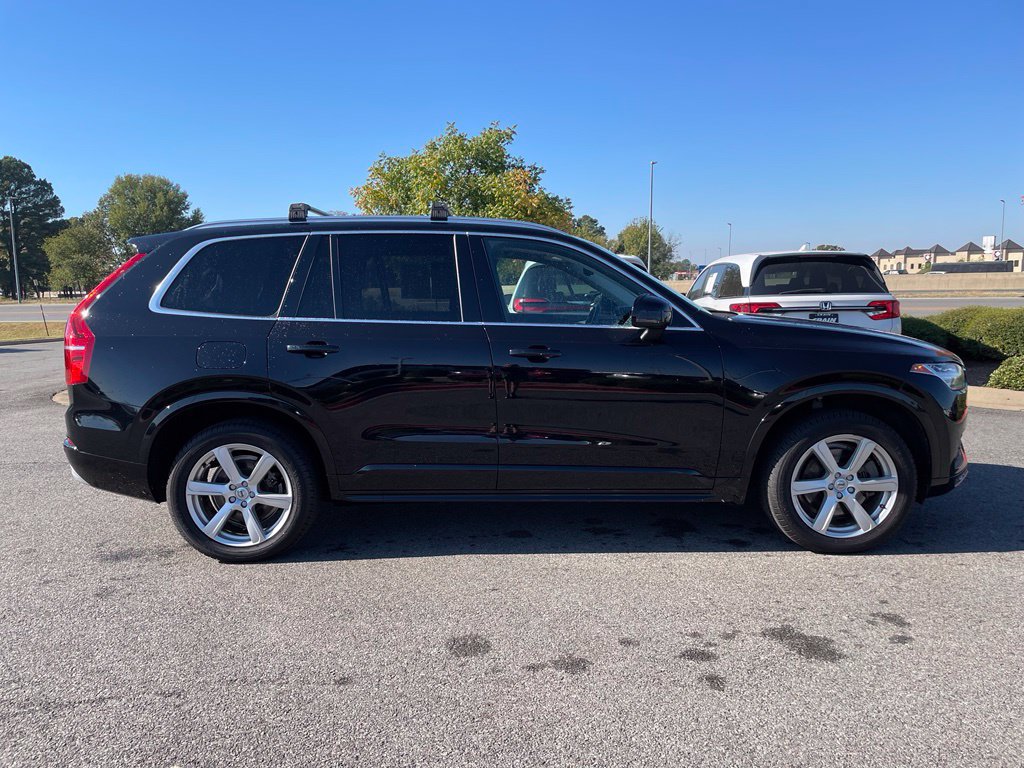Used 2022 Volvo XC90 T5 Momentum AWD/4WD image 9