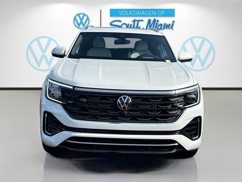 New 2026 Volkswagen Atlas Cross Sport SEL Premium R-Line AWD/4WD image 2