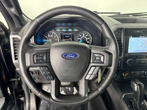 Used 2018 Ford F150 XLT w/ Equipment Group 302A Luxury AWD/4WD image 11