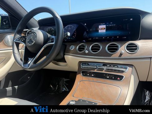 Certified 2022 Mercedes-Benz E 450 4MATIC Sedan image 32