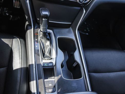 Certified 2018 Honda Accord Sport image 22