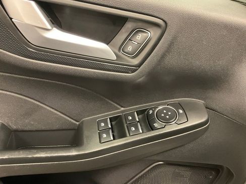 Used 2024 Ford Escape ST-Line image 15