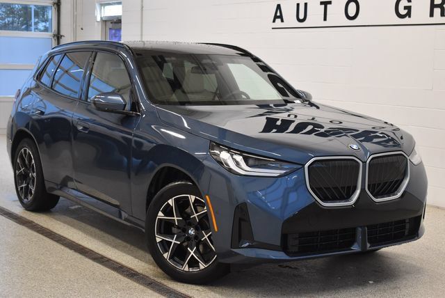 Used 2025 BMW X3 xDrive30i w/ M Sport Package AWD/4WD image 1