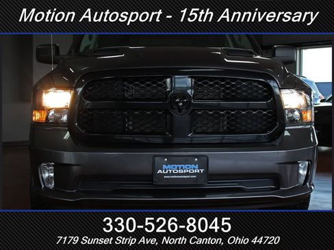 Used 2019 RAM 1500 Express w/ Wheel & Sound Group AWD/4WD image 30
