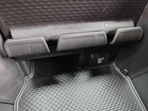 Certified 2021 RAM 1500 Laramie w/ Sport Appearance Package image 37