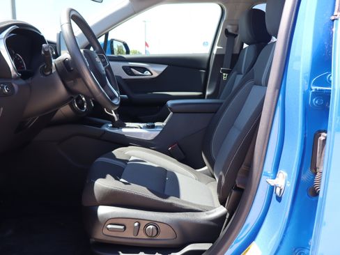 Used 2024 Chevrolet Blazer LT w/ LPO, Floor Liner Package FWD image 10