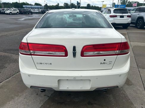 Used 2012 Lincoln MKZ FWD image 6