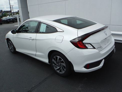 Used 2019 Honda Civic LX image 8