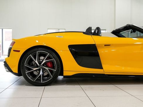 Used 2023 Audi R8 V10 performance RWD image 19