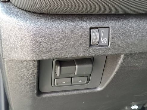 Certified 2026 Chevrolet Colorado Z71 AWD/4WD image 8