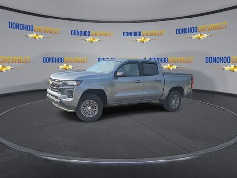 Used 2024 Chevrolet Colorado LT w/ LT Convenience Package II RWD image 5