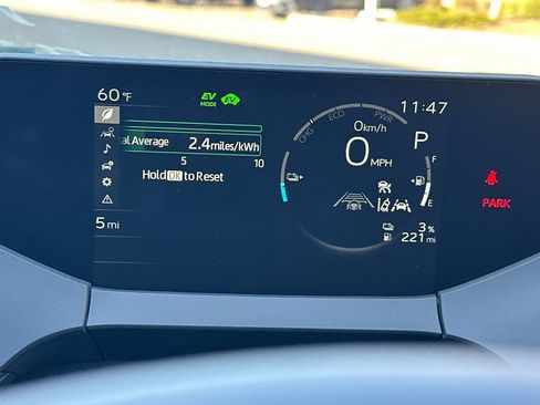 New 2026 Toyota Prius Plug-In Hybrid FWD image 28