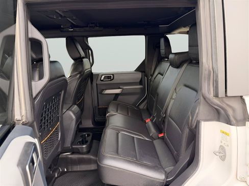 Used 2023 Ford Bronco Badlands AWD/4WD image 17