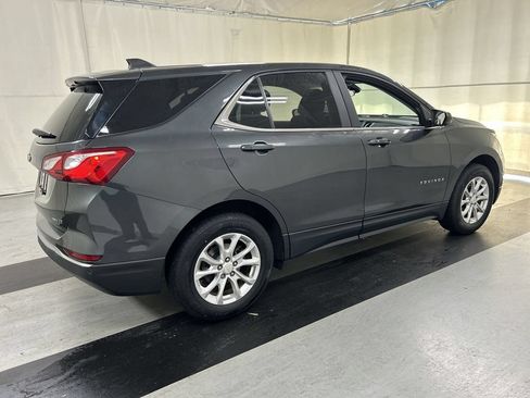 Used 2021 Chevrolet Equinox LT AWD/4WD image 2